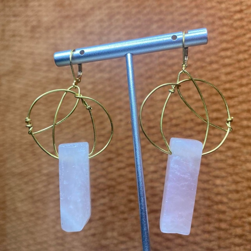 New Handmade Rose Quartz Wire-Wrapped Boho Abstract Fairy Crystal Earrings.